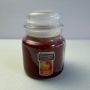 Yankee Candle Spiced Pumpkin 14.5oz Medium Jar Scented Fall Autumn Harvest Decor